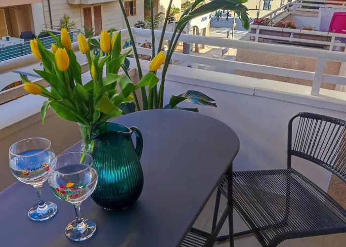 Alcudia Charming Apartment Seaview